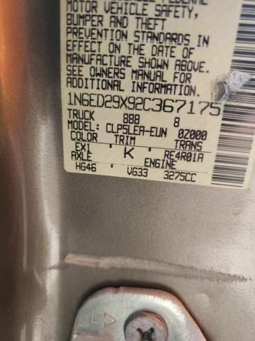 2002 Nissan Frontier Crew Cab XE