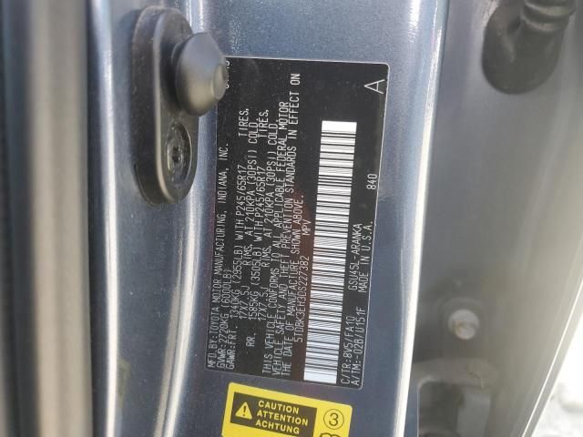 2013 Toyota Highlander Base