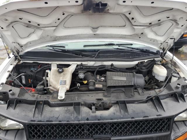 2013 Chevrolet Express G2500