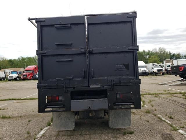 2012 Isuzu NPR HD