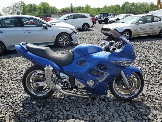 2003 Suzuki GSX600 F