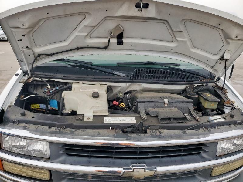 1999 Chevrolet Express G1500