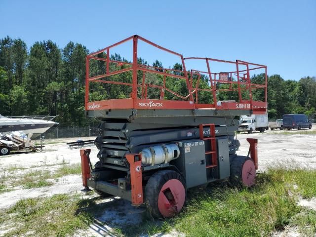 2018 Skyjack SJ8841RT Scissor Lift
