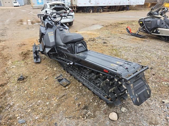 2019 Polaris 850
