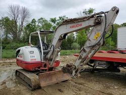 Camiones con título limpio a la venta en subasta: 2017 Takeuchi TB240 Mini Excavator