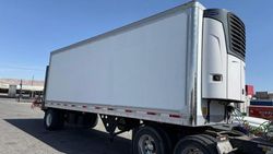 Salvage trucks for sale at North Las Vegas, NV auction: 2009 Utility 26 FT