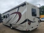 2017 Ford Econoline E450 Super Duty Cutaway Van