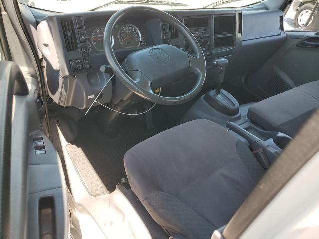 2015 Isuzu NRR