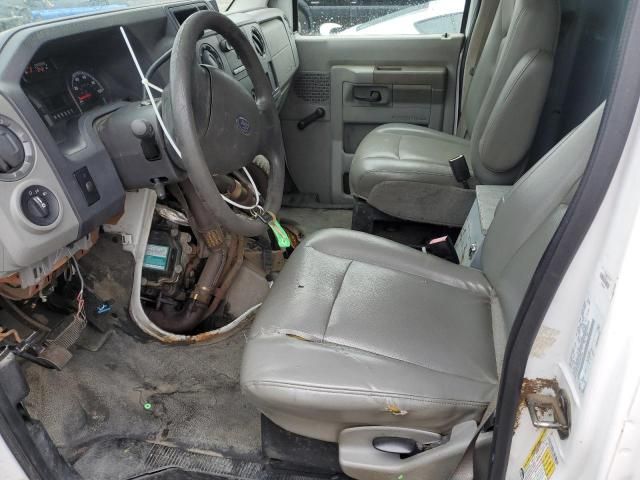 2009 Ford Econoline E350 Super Duty Van
