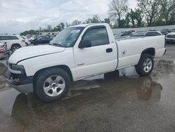 Salvage trucks for sale at Bridgeton, MO auction: 2000 Chevrolet Silverado C1500