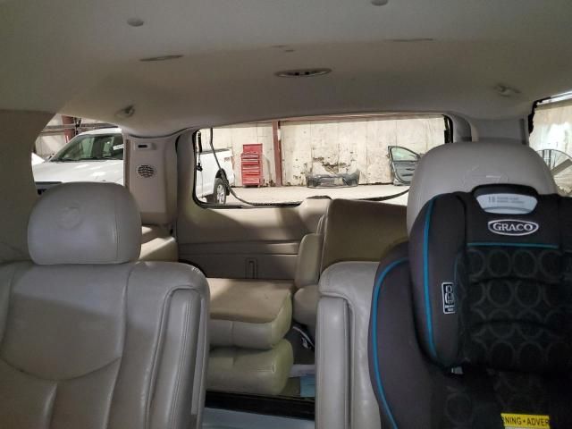 2005 Cadillac Escalade Luxury