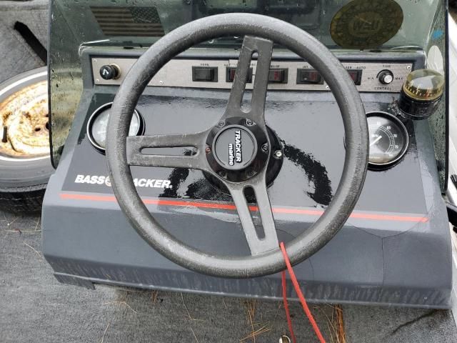 1987 Basstracker Tracker
