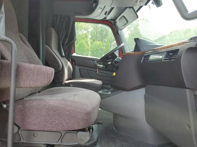2020 International LT625 Semi Truck