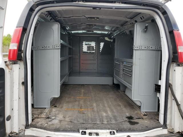 2016 GMC Savana G2500
