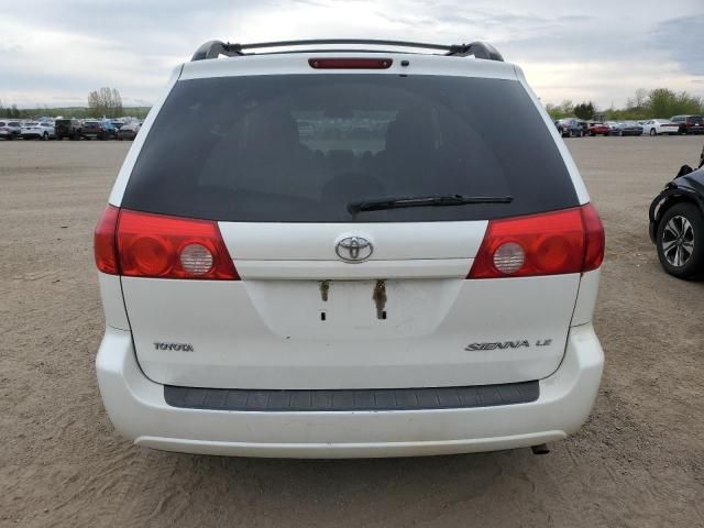 2010 Toyota Sienna CE