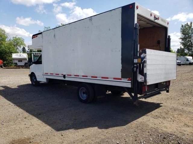 2017 Chevrolet Express G4500