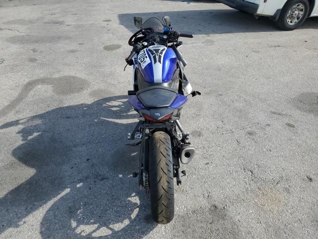 2016 Yamaha YZFR3