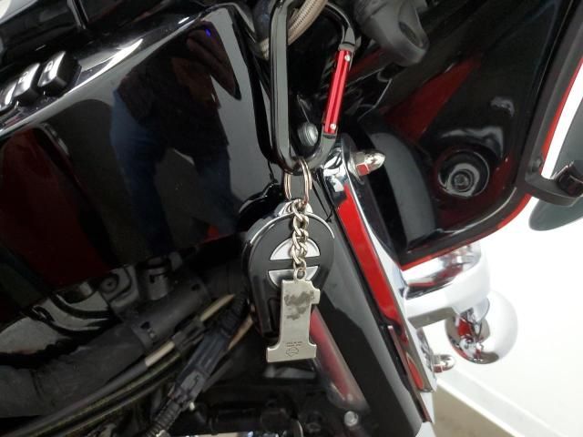 2016 Harley-Davidson Flhtkse CVO Limited