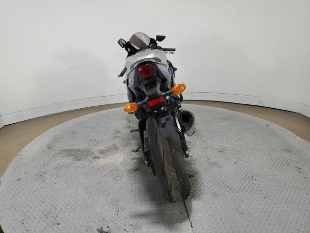 2025 Suzuki GSX-R1000