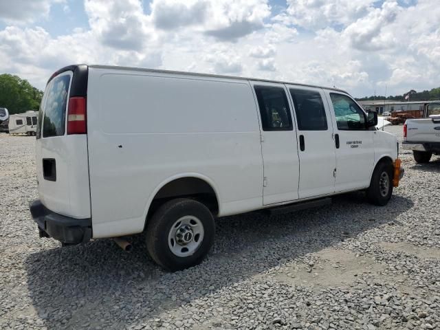 2010 GMC Savana G2500