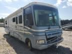 2000 Fleetwood 2000 Ford F550 Super Duty Stripped Chassis