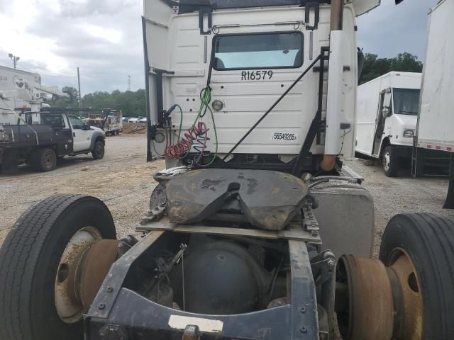 2015 Volvo VNL Semi Truck