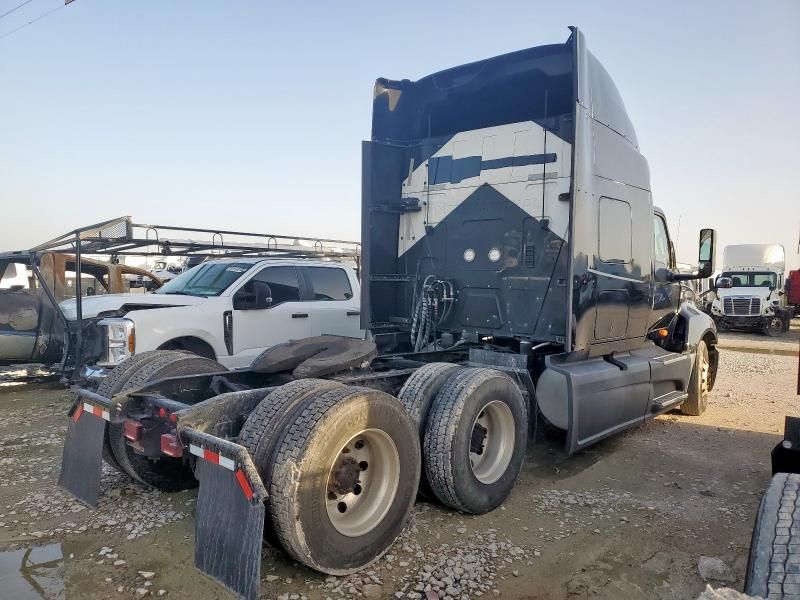 2019 International LT625