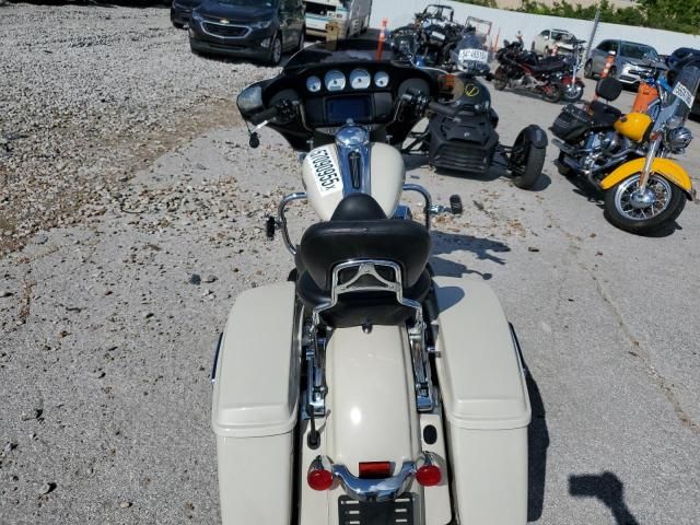 2022 Harley-Davidson Flhx