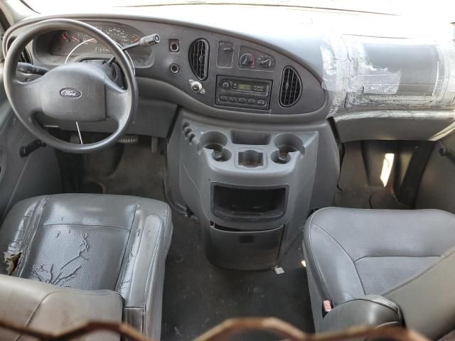 2005 Ford Econoline E250 Van