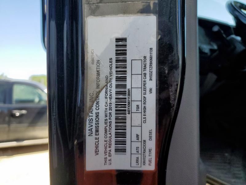 2019 International LT625