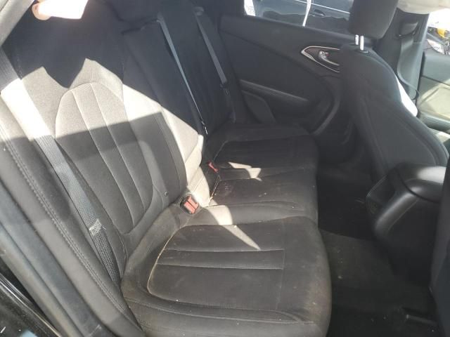 2016 Chrysler 200 lx