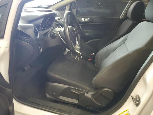 2015 Ford Fiesta SE