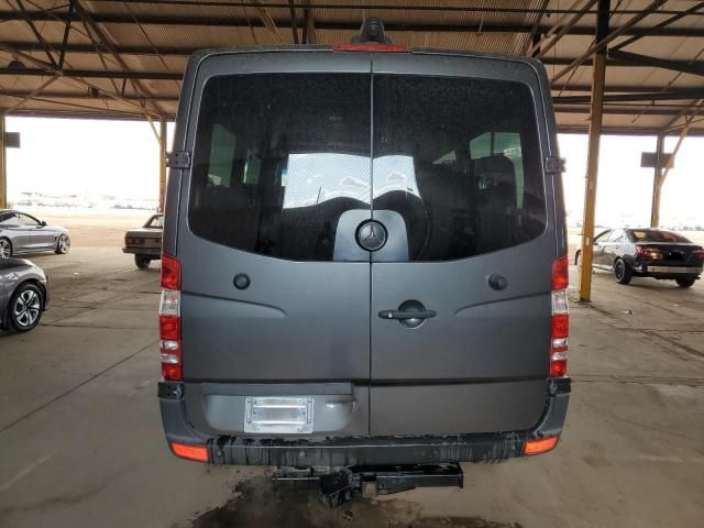 2010 Mercedes-Benz Sprinter 2500