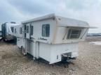 2005 Trail King Trailmanor