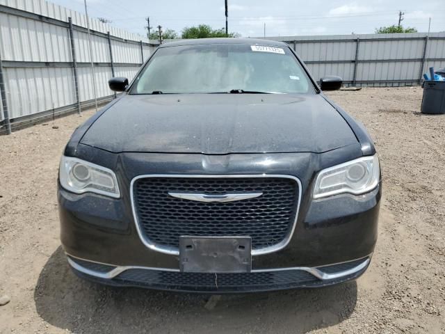 2016 Chrysler 300 Limited