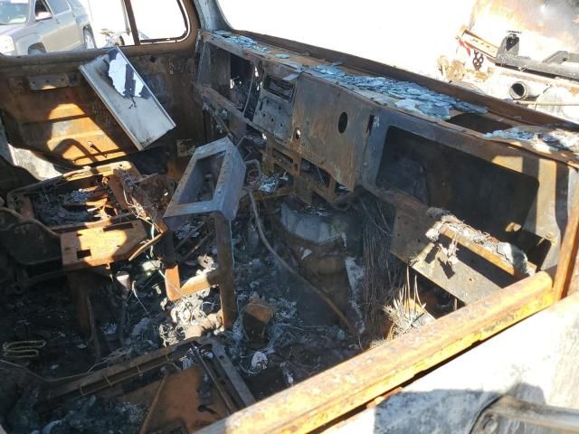 2002 International 4000 4900