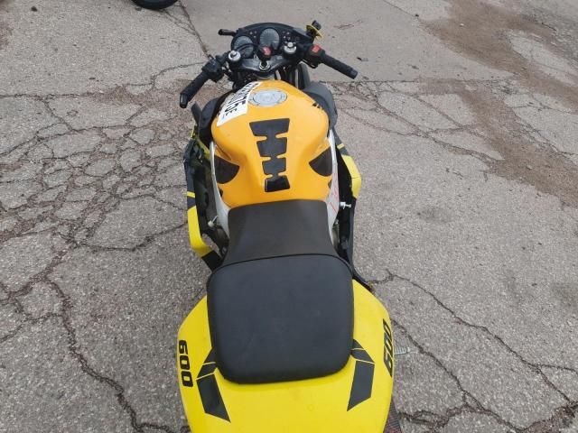 1999 Honda CBR600 F4