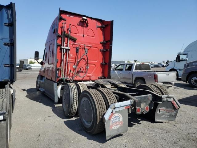 2017 Freightliner Cascadia 125 Semi Truck