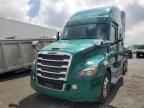2019 Freightliner Cascadia 126 Semi Truck
