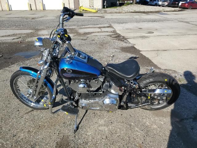 2004 Harley-Davidson Fxstsi