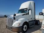2016 Kenworth T680 Semi Truck