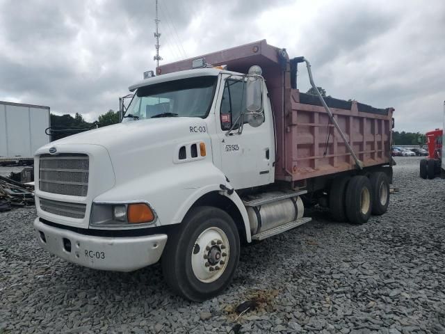 2000 Sterling L9500 1DUMP Truck