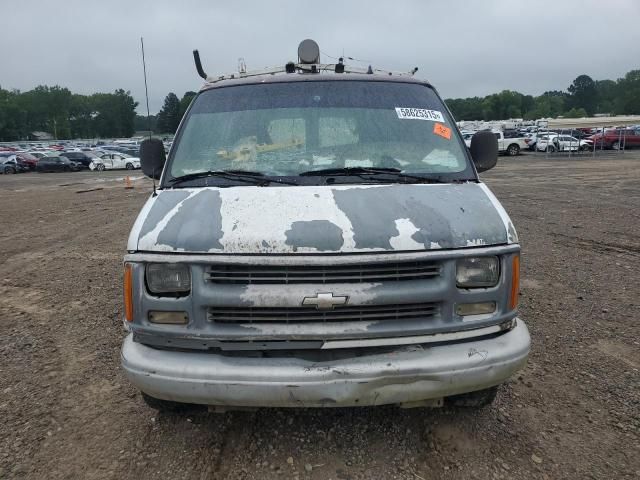 2001 Chevrolet Express G2500