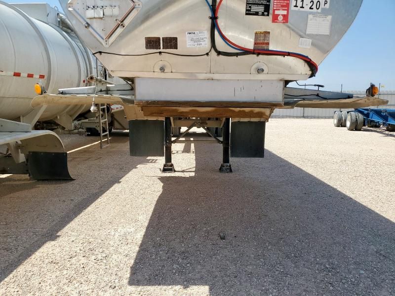 2016 Bulkiional 2016 Bulk Tank International Tank Trailer