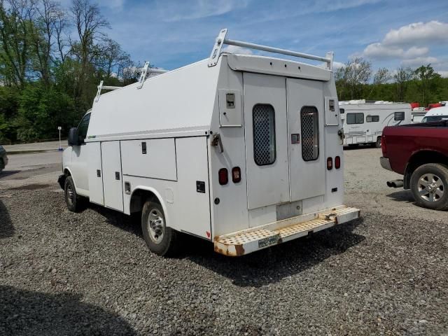 2012 GMC Savana Cutaway G3500