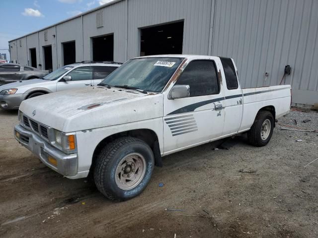 1995 Nissan Truck King Cab SE