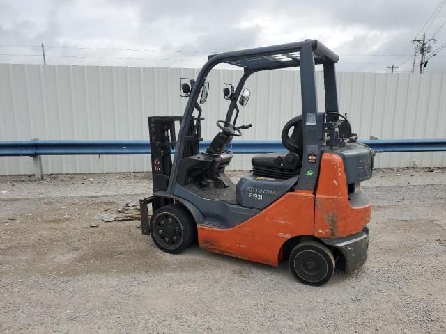 2017 Toyota Fork Lift
