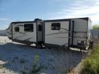 2015 Keystone 2015 Dutchman Bullet