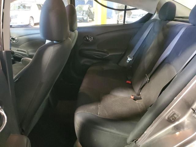 2013 Nissan Versa S