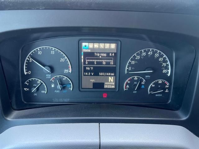 2020 Freightliner Cascadia 126